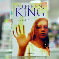 Carrie. Stephen King.
